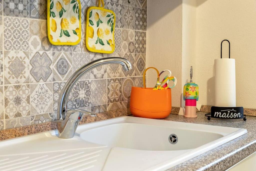 אלגהרו Casa Vacanze 100 Metri Dal Mare מראה חיצוני תמונה