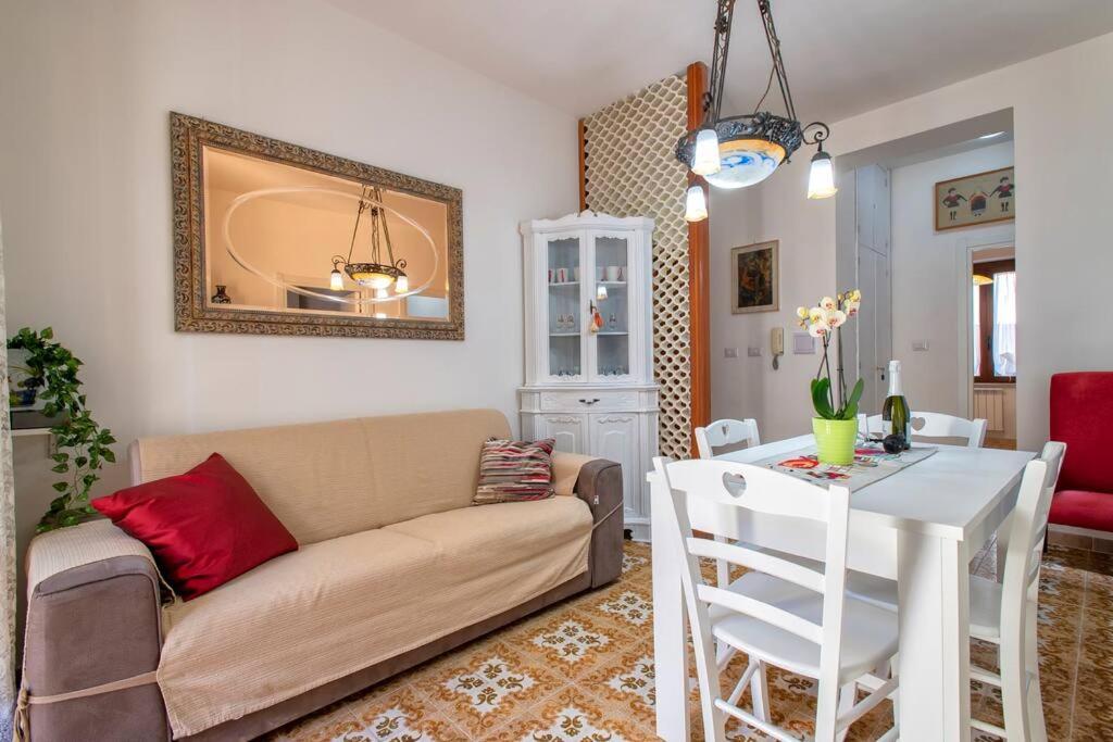 אלגהרו Casa Vacanze 100 Metri Dal Mare מראה חיצוני תמונה